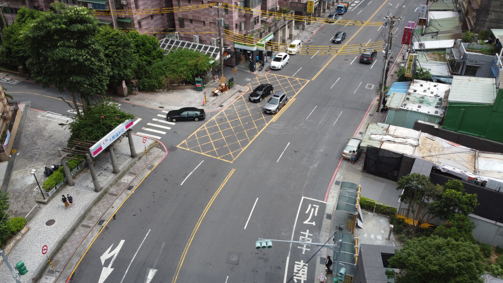 新店區大鵬陸橋拆除後