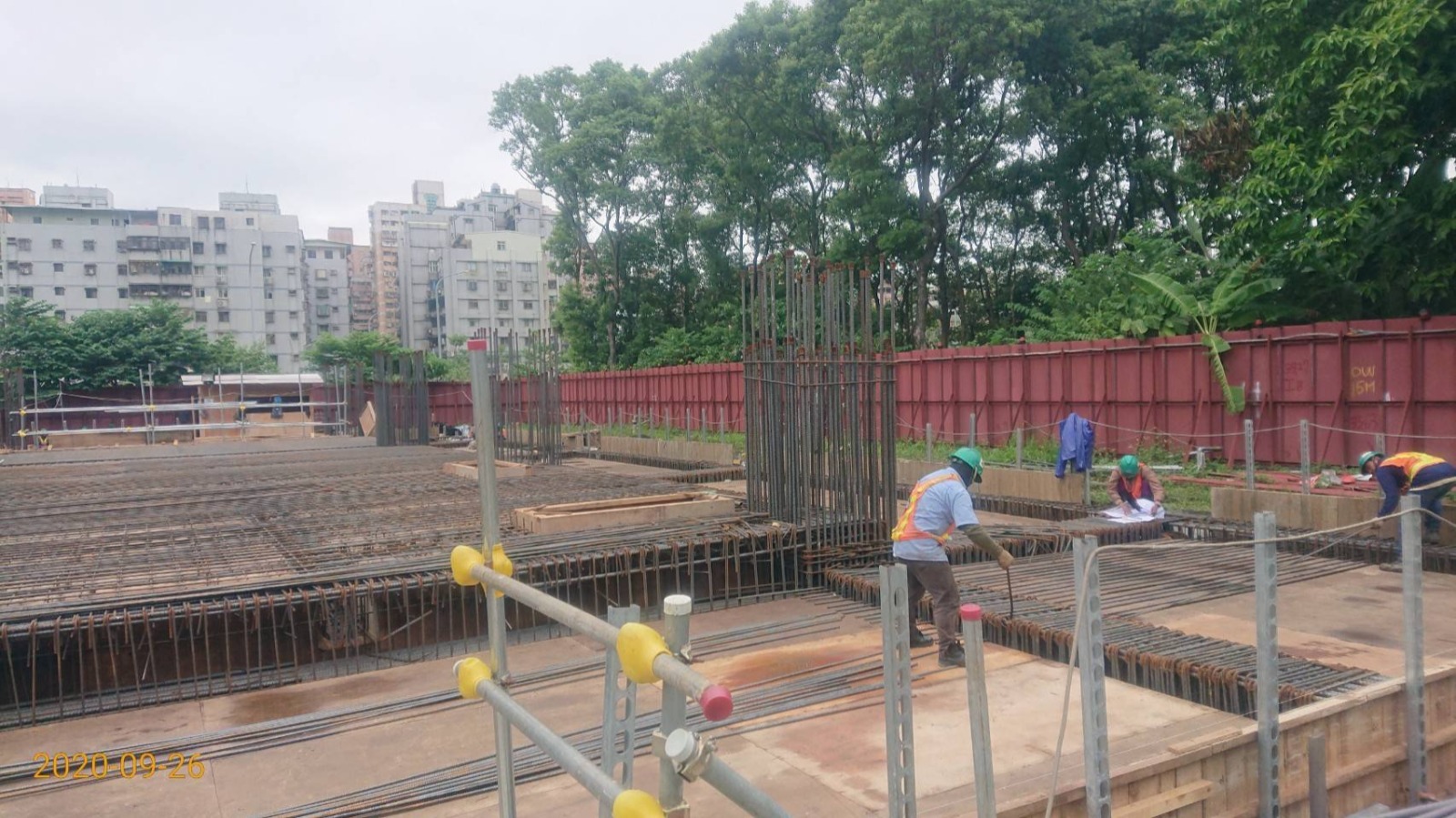 三峽民生街LB06-2B1F版鋼筋綁紮作業
