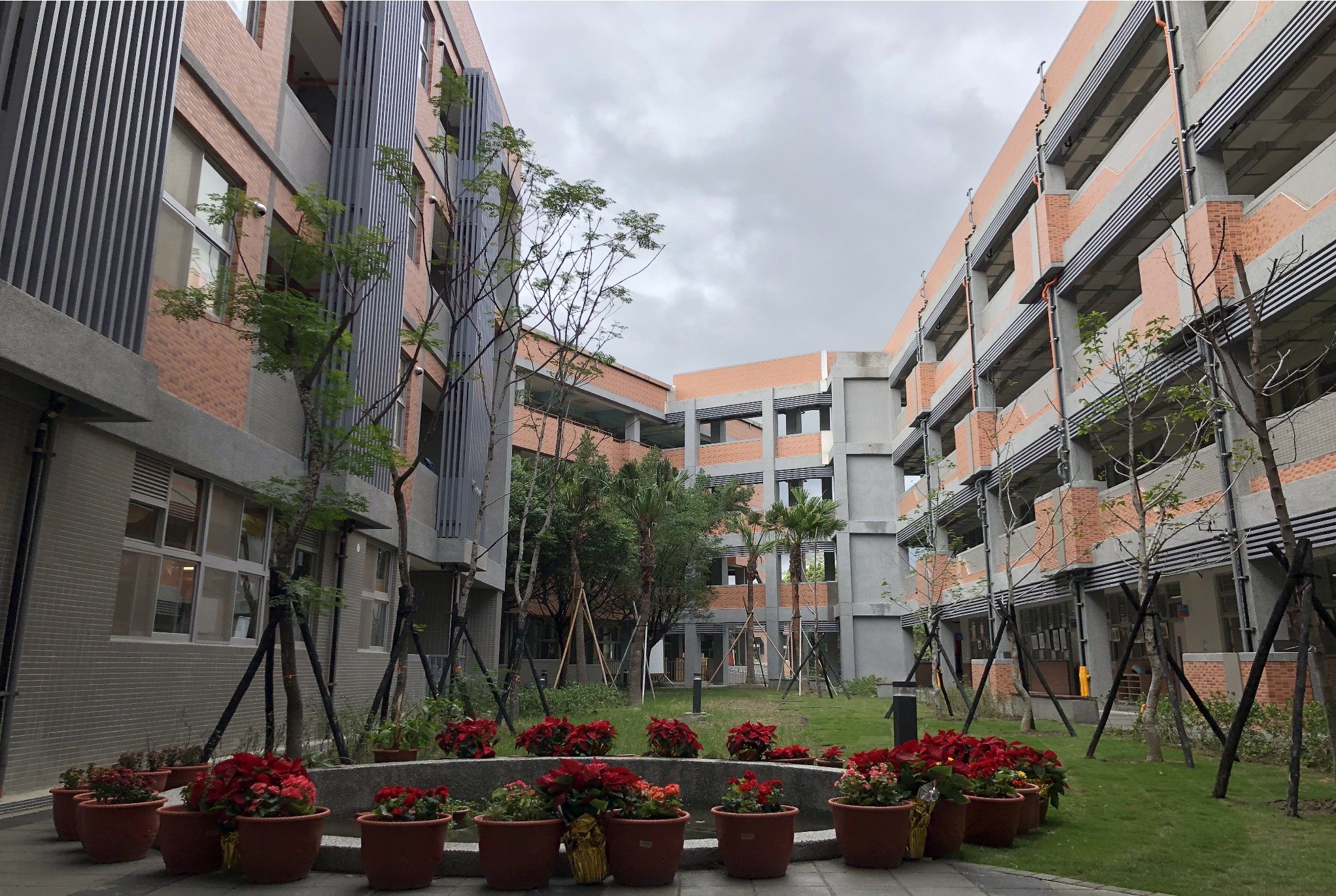五股區更寮國小老舊校舍整建工程(完工啟用)