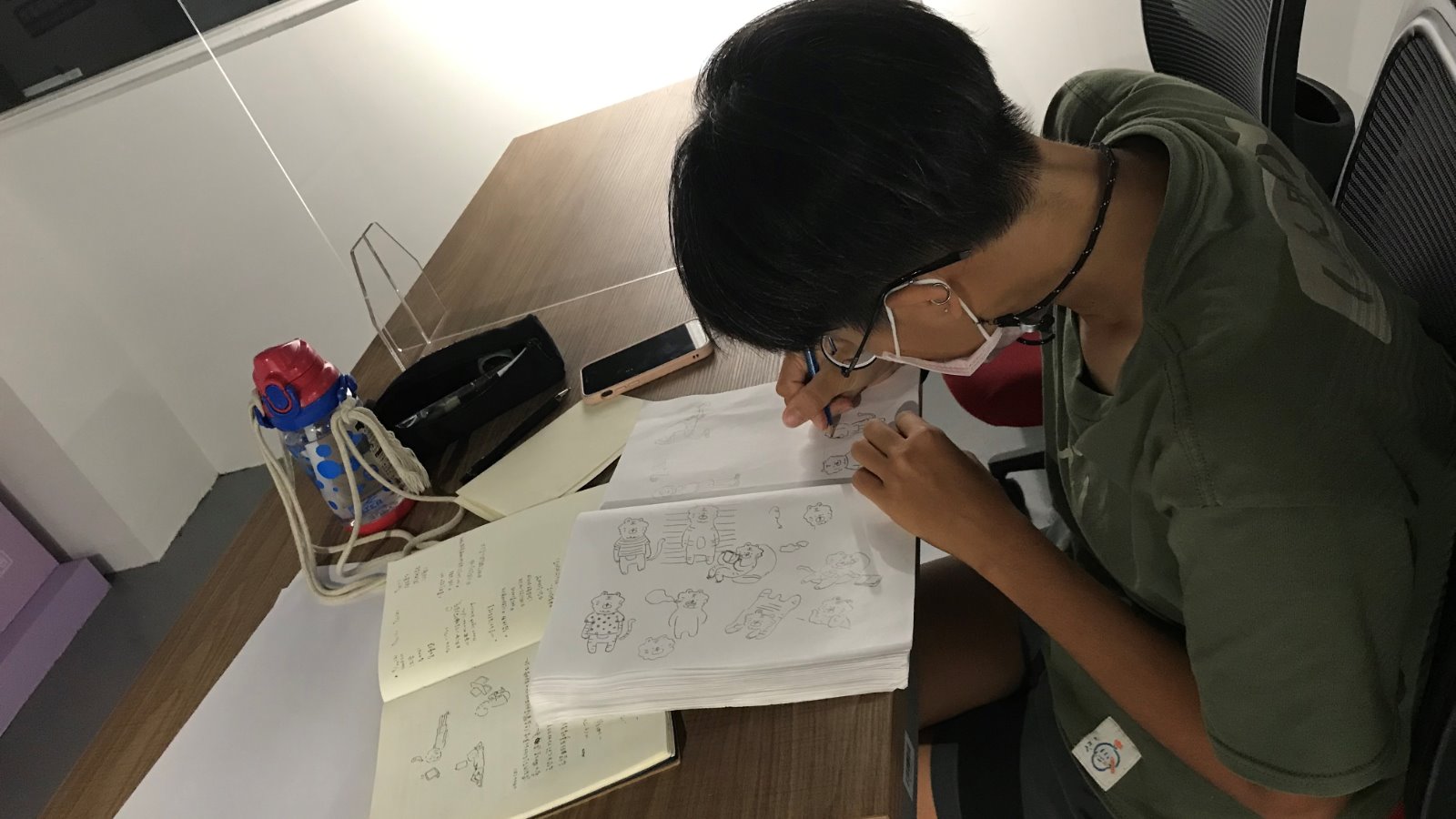 「手繪課」學生現場實作