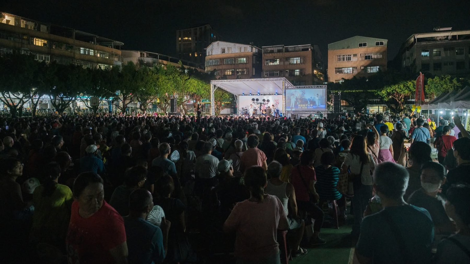 8月16日《民歌泰經典》民歌演唱會，吸引滿滿的民歌迷到現場一起唱民歌、回憶青春。